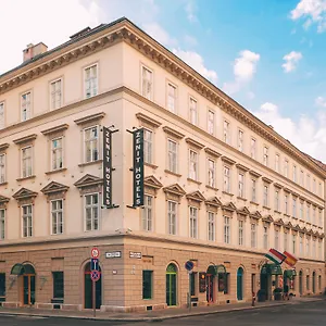 Zenit Palace Budapeste