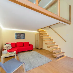 Vadasz Street Apartment