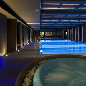 Apartament Holidays &