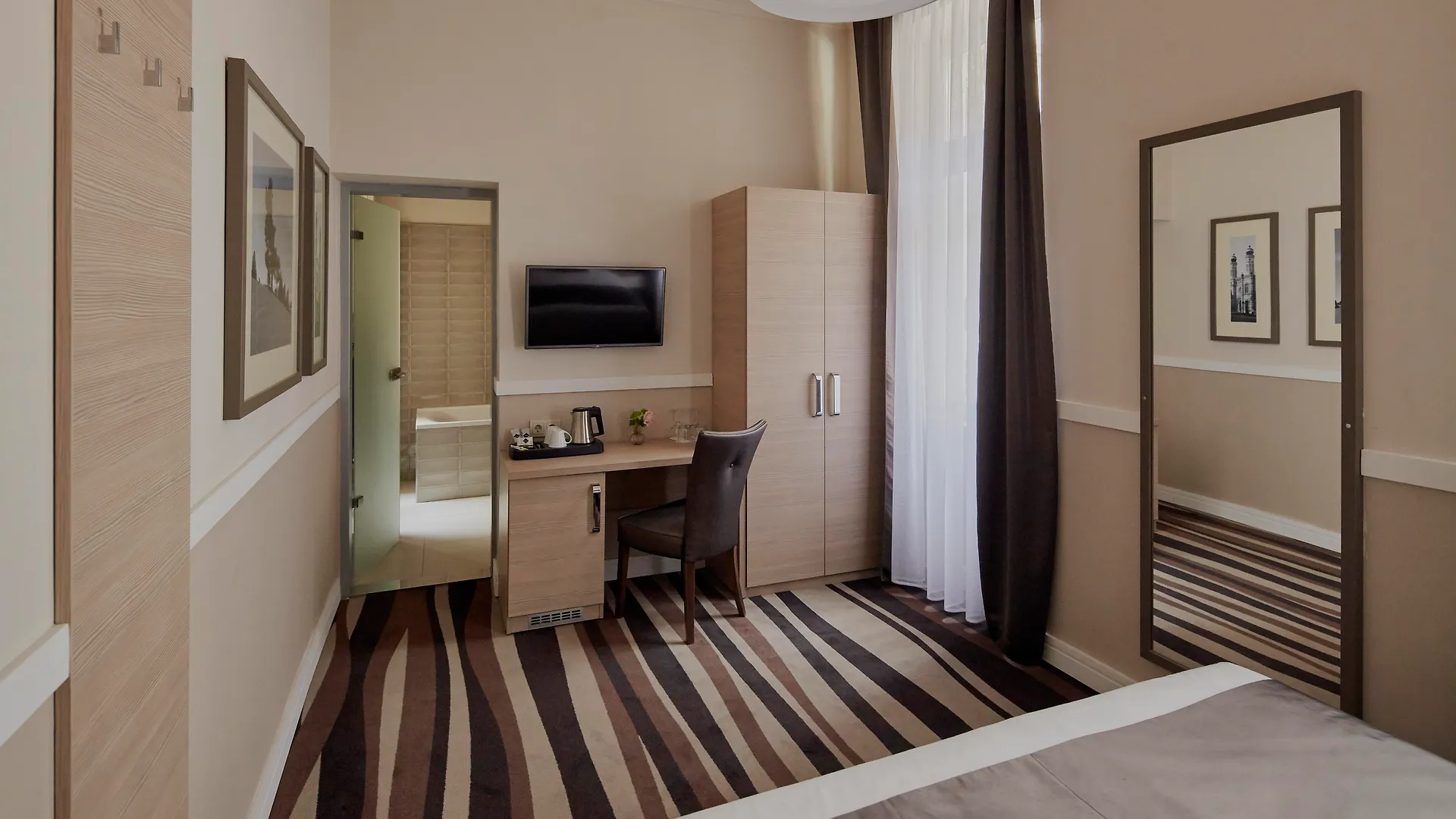 Hotel Central Basilica Budapest 4*,  Ungheria