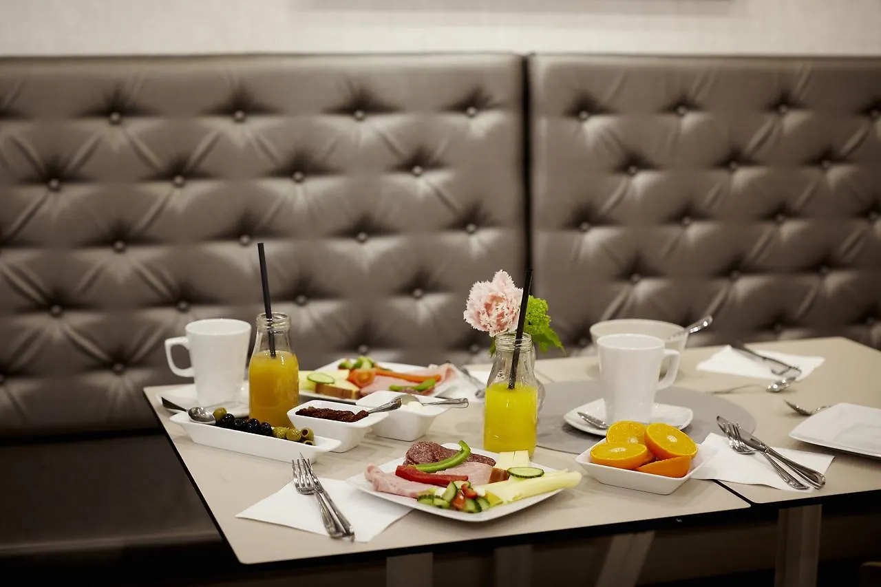 Hotel Central Basilica Budapest 4*,