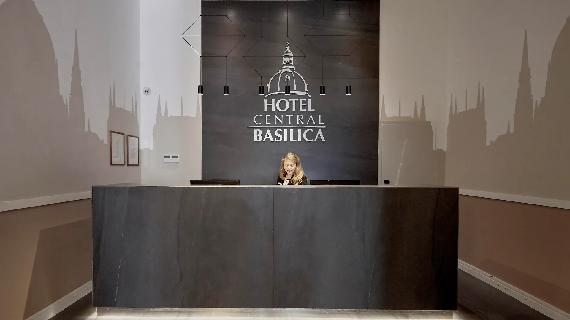Hotel Central Basilica Budapest 4*,  Hungría